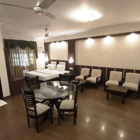 Hotel Shiva Residency Dehradun Dış mekan fotoğraf