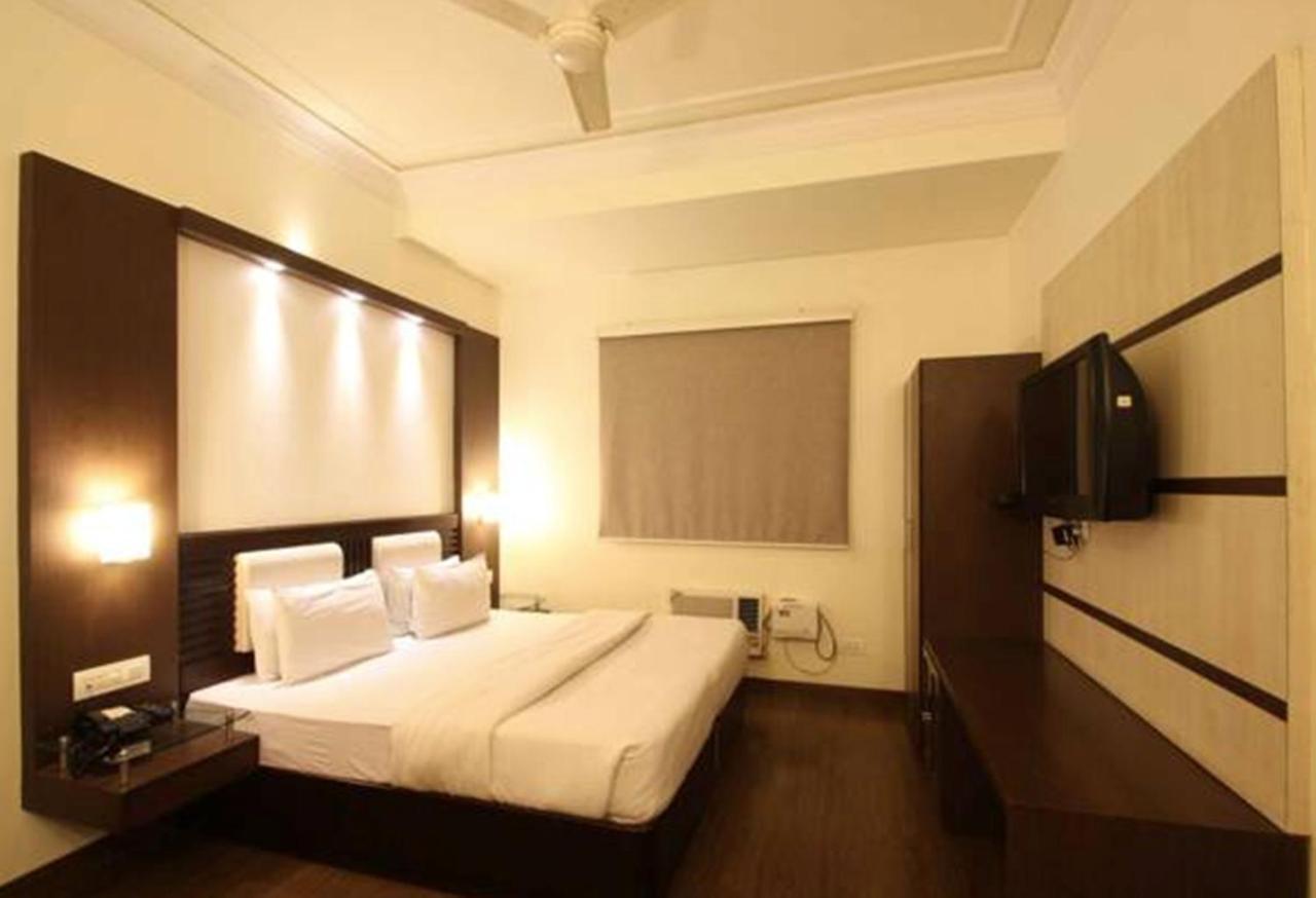 Hotel Shiva Residency Dehradun Dış mekan fotoğraf