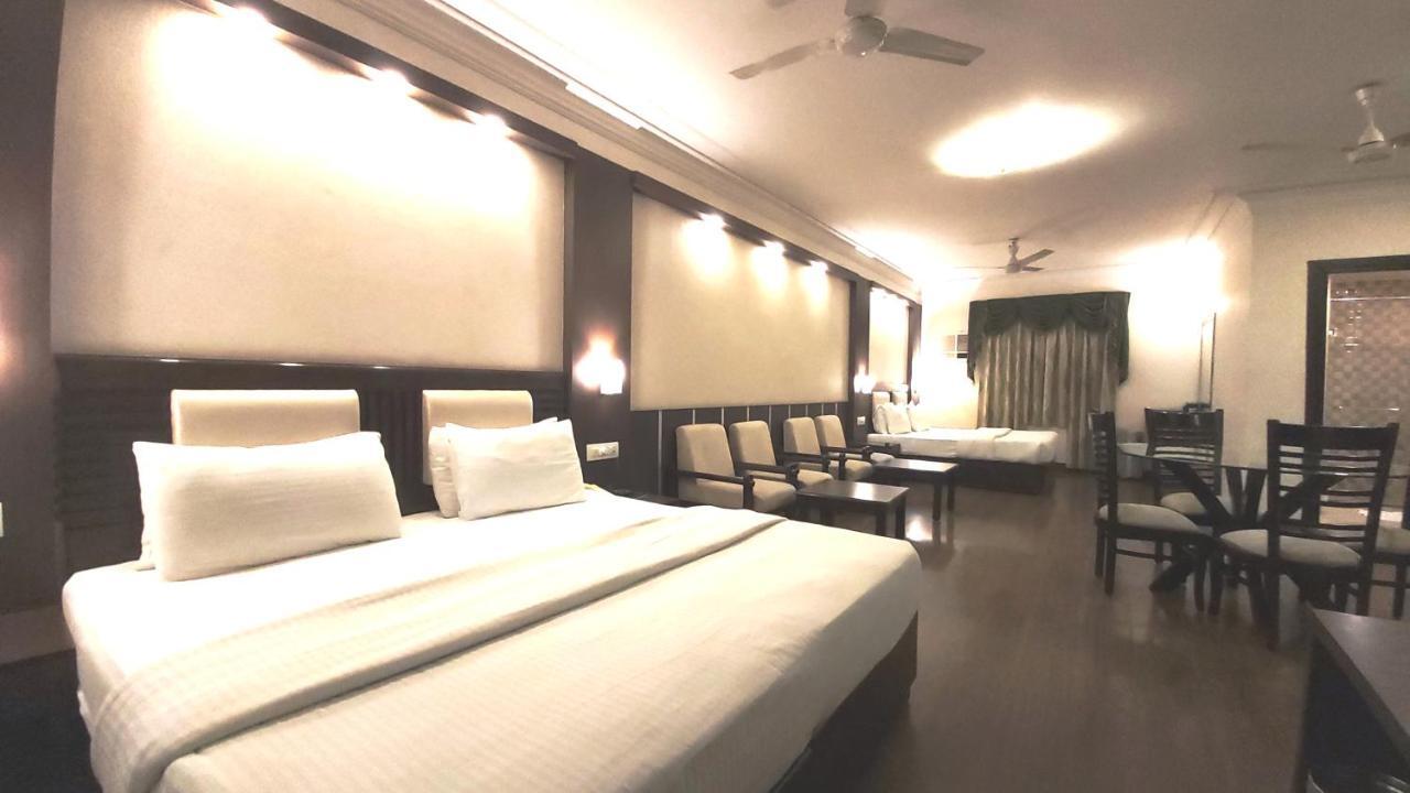 Hotel Shiva Residency Dehradun Dış mekan fotoğraf