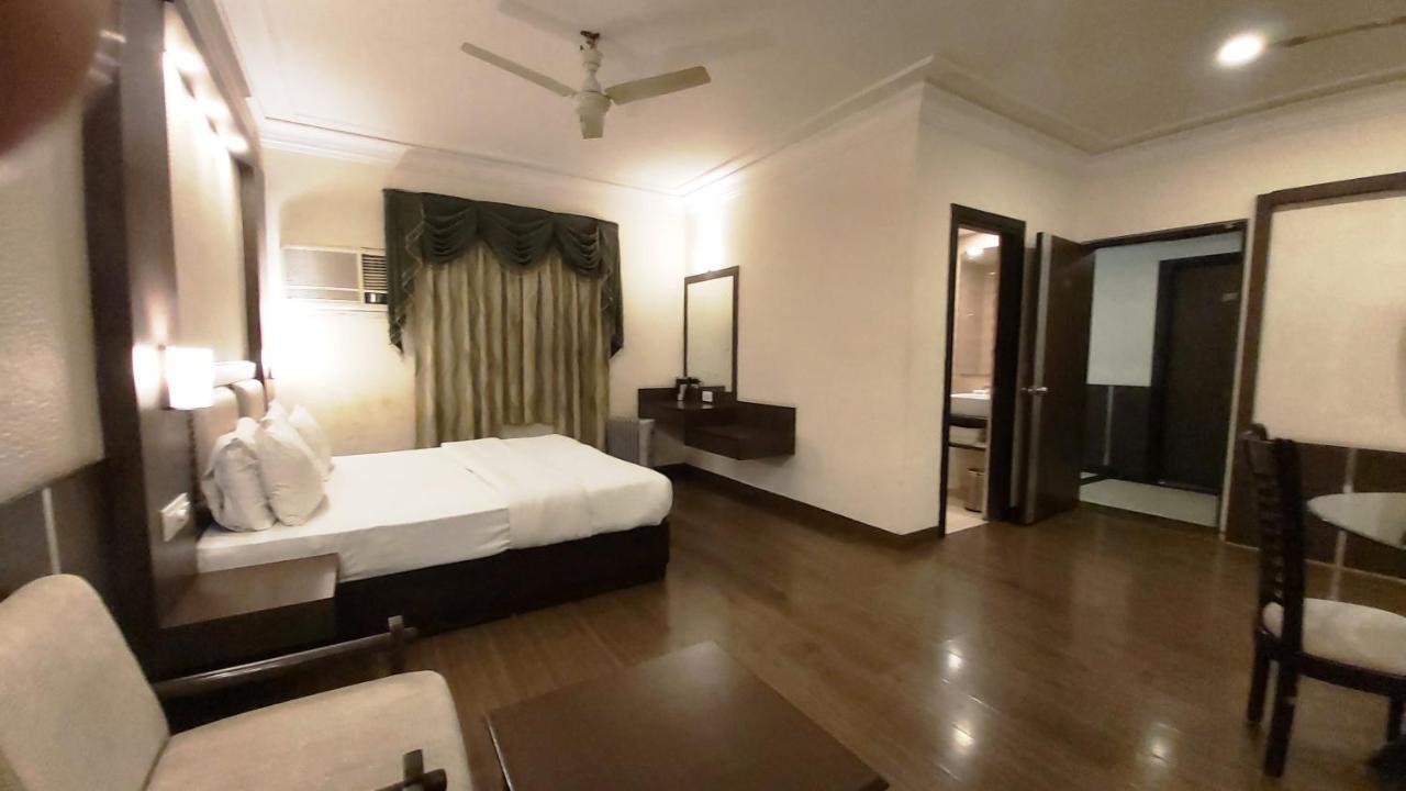 Hotel Shiva Residency Dehradun Dış mekan fotoğraf